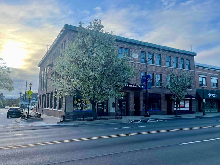 Mundelein Vacation Rentals & Homes Illinois, United States Airbnb