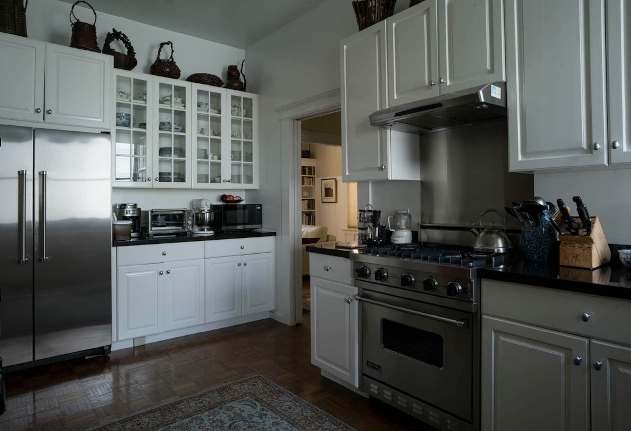 Home in San Francisco · ★4.98 · 2 bedrooms · 2 beds · 1 bath - Image 5