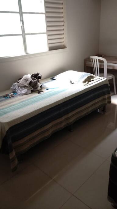 segunda cama do quarto