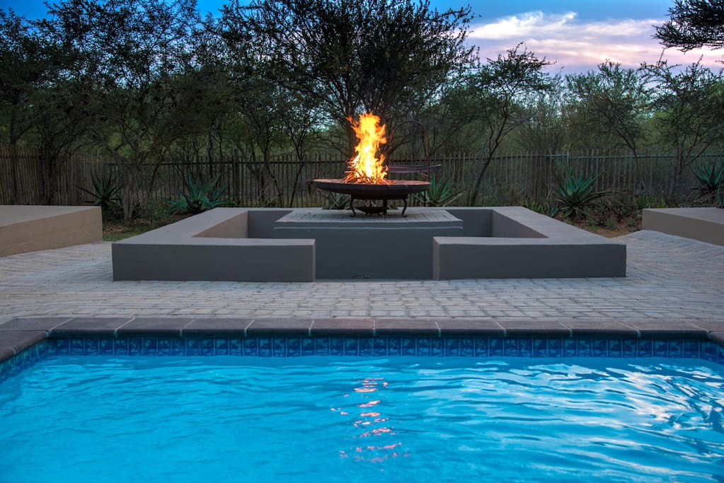 Pool and pit fire