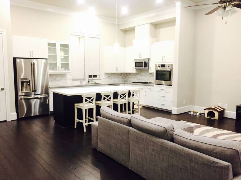 Contemporary kitchen