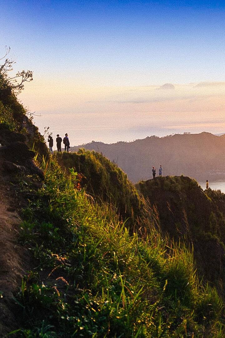Visita Il Monte Batur E Le Sue Sorgenti Termali All Alba Airbnb