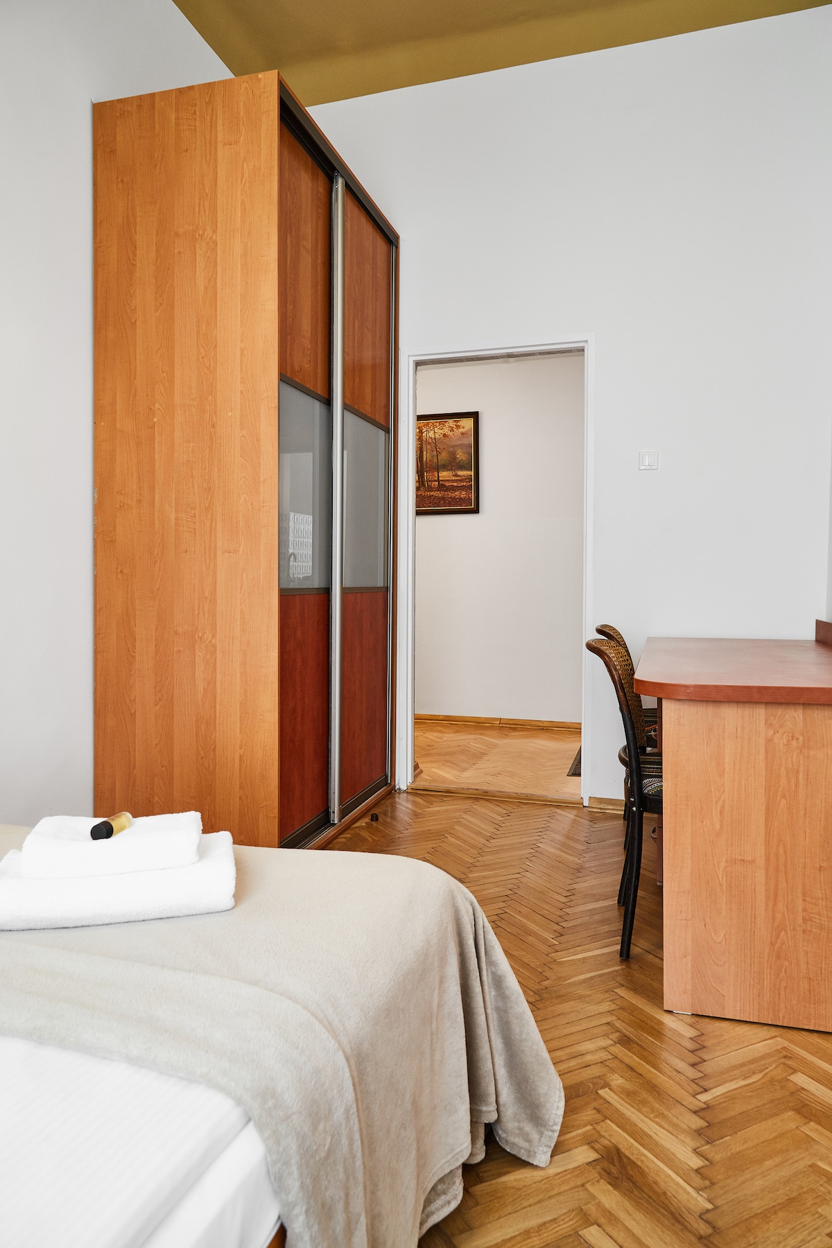 საძინებელი 1