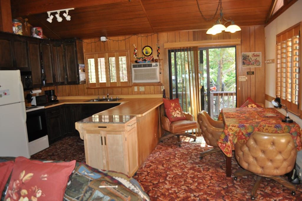 The Hideout. Pet Friendly Pine Mountain Lake Vacation Rental, located just 25 miles from the entrance of Yosemite, Hwy 120 corridor. Unit 8 Lot 69