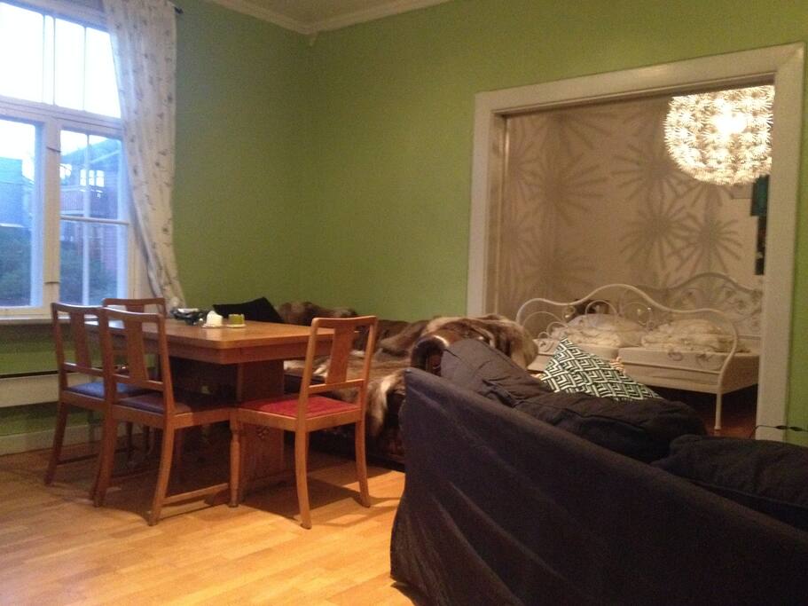 View from the 'living room' to the 'bedroom' with first bed (160cm).