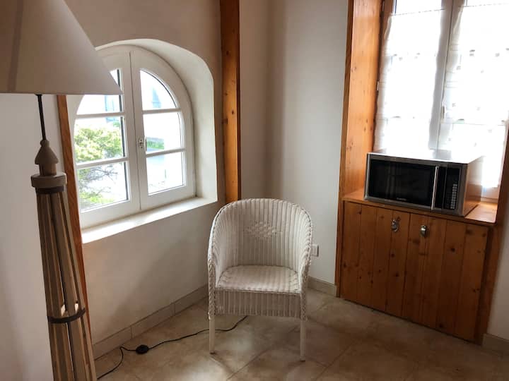 Charmante Maison Dans Le Cœur Historique De Loix - La Couarde-sur-Mer