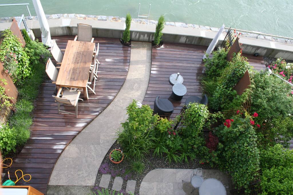 Unser Garten am Wasser