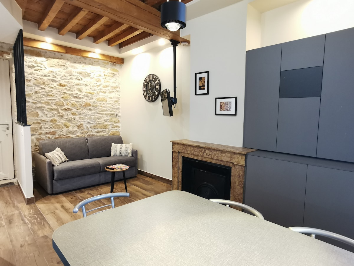 Airbnb performant: LUGDUN'HOME- Center Terreaux "Opéra"A/C View à Métropole De Lyon