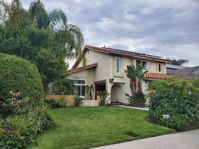 Beautifully Remodeled Santa Clarita house. gallery image 2