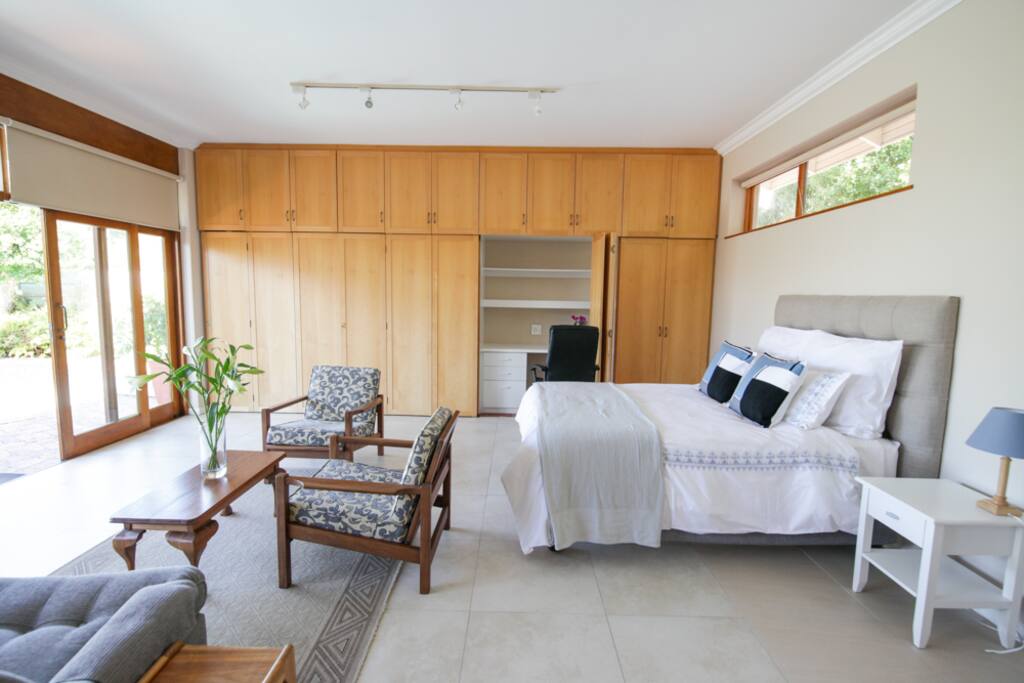 Studio bedroom