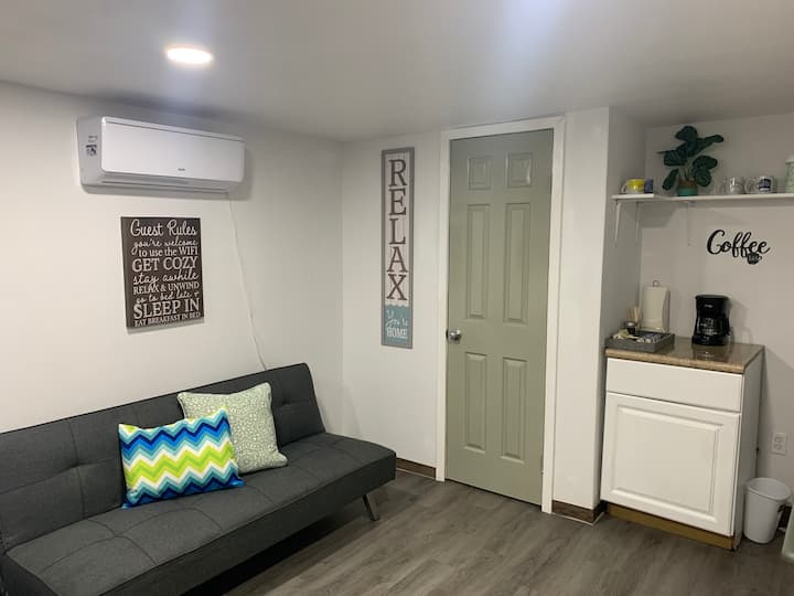 Private Suite *Excellent Location/ Wi-fi/netflix - McAllen, TX