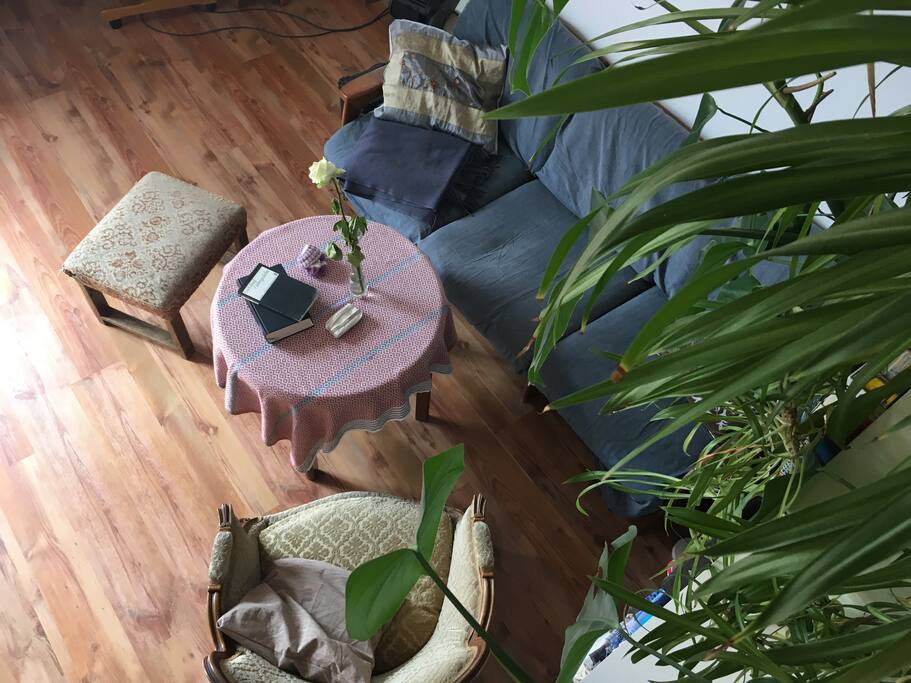 Sofaecke zum Lesen, Reden, Ausspannen