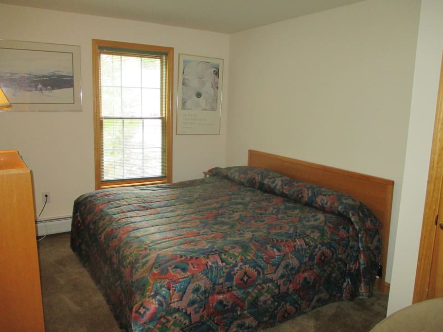 2nd Bedroom