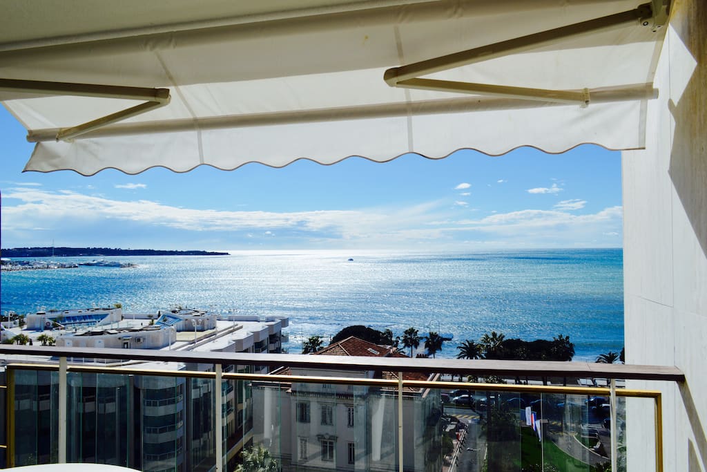 Sun awning