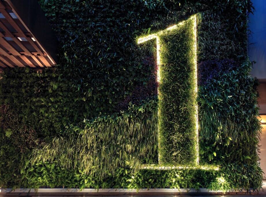 1 Hotel Miami