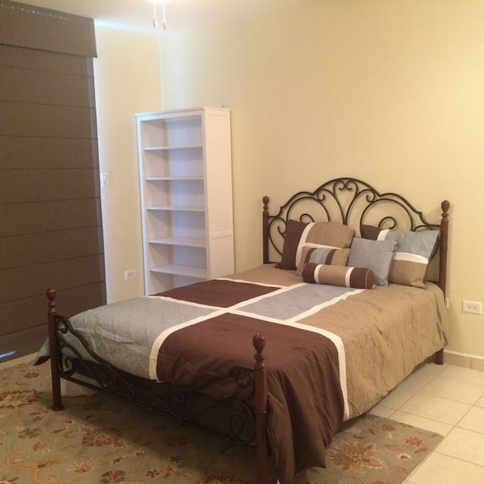 Second master bedroom