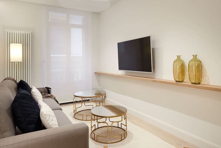 Mayor Suite 8 by FeelFree Rentals gallery image 4