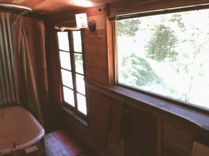 Jasmine Cabin