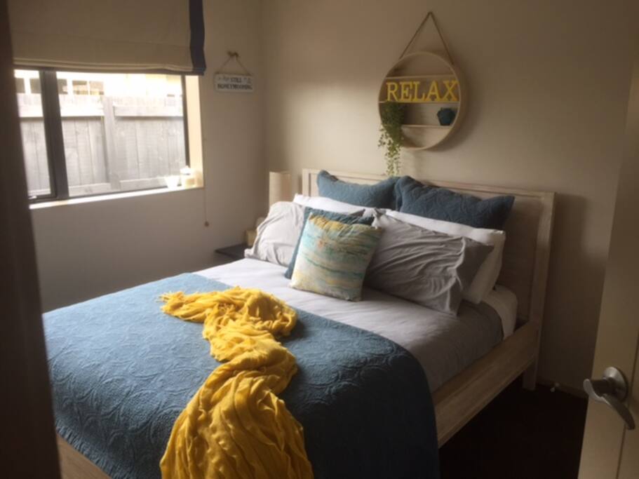 Queen Bed