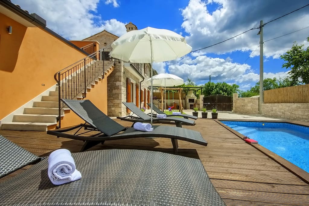 Villa with private pool
