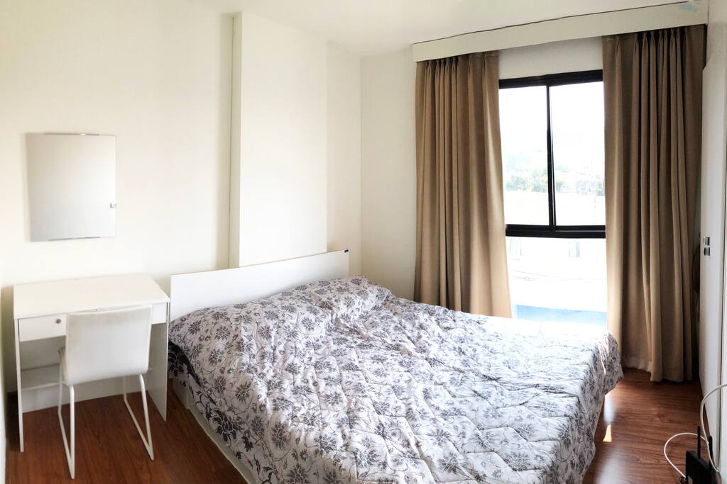 Spacious Bedroom