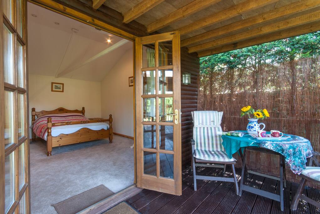 Log Cabin