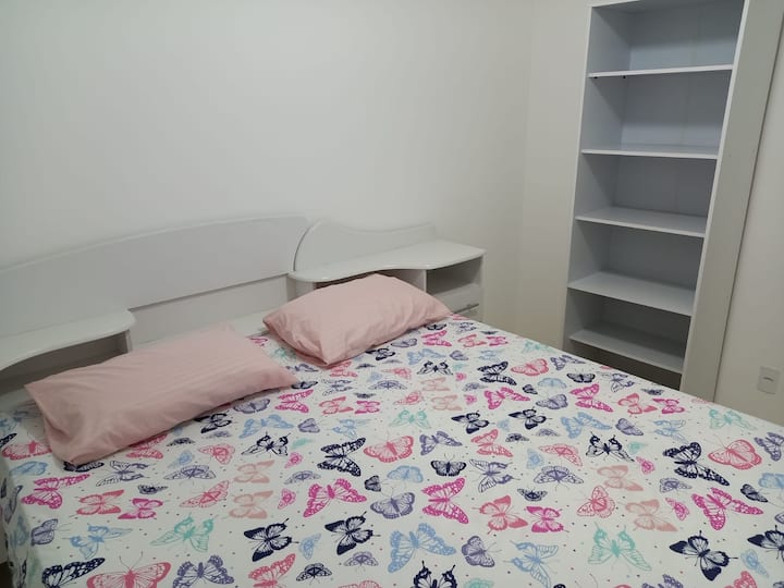 Dhomë gjumi 1