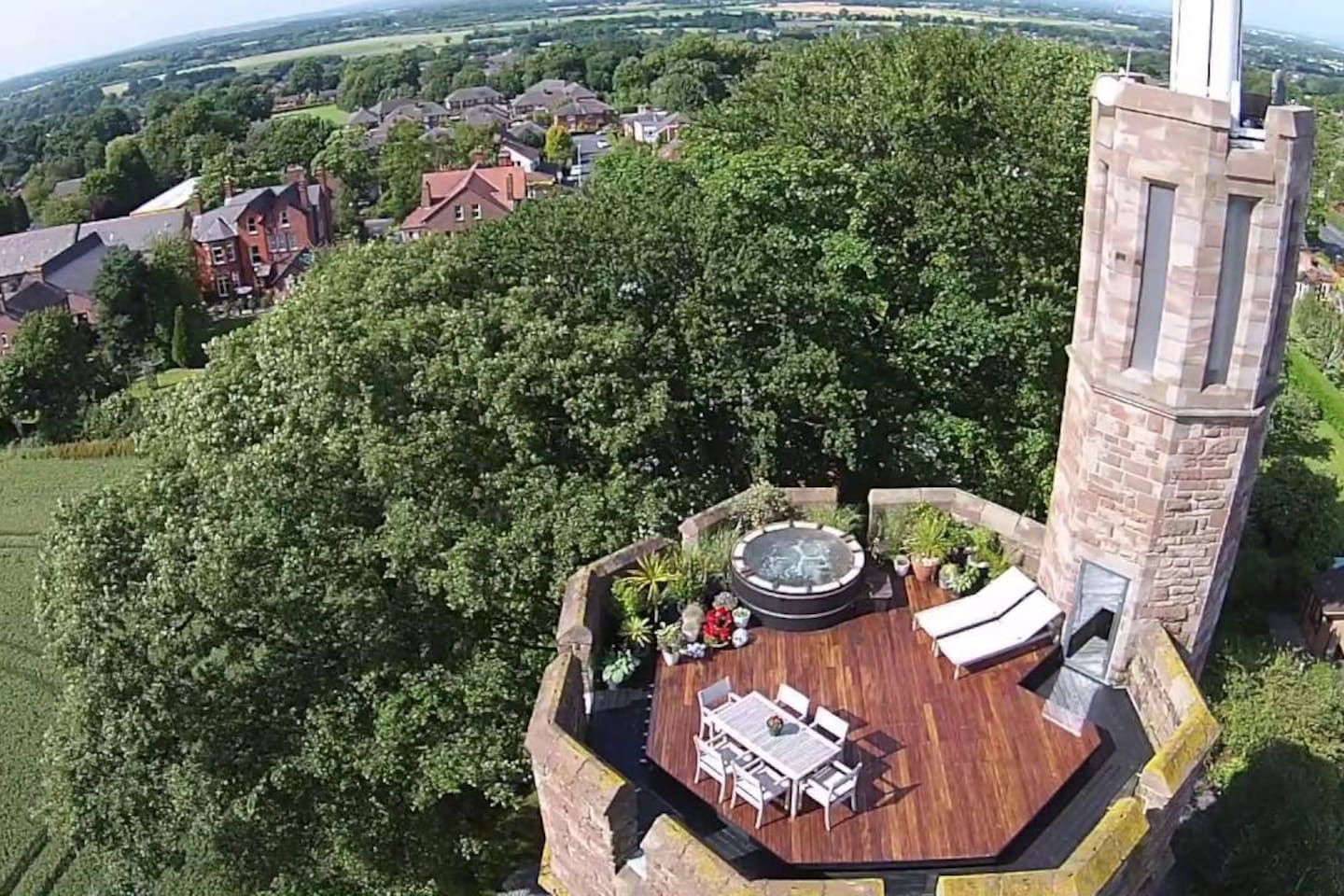 Penthouse Suite In Award Winning Water Tower Houses For Rent In Lymm