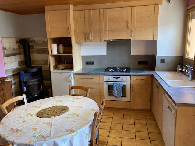 Listing in Moutiers