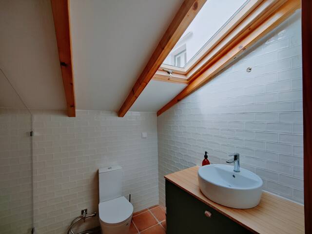 Villa with Sunny Pateo and amazing River View gallery image 4