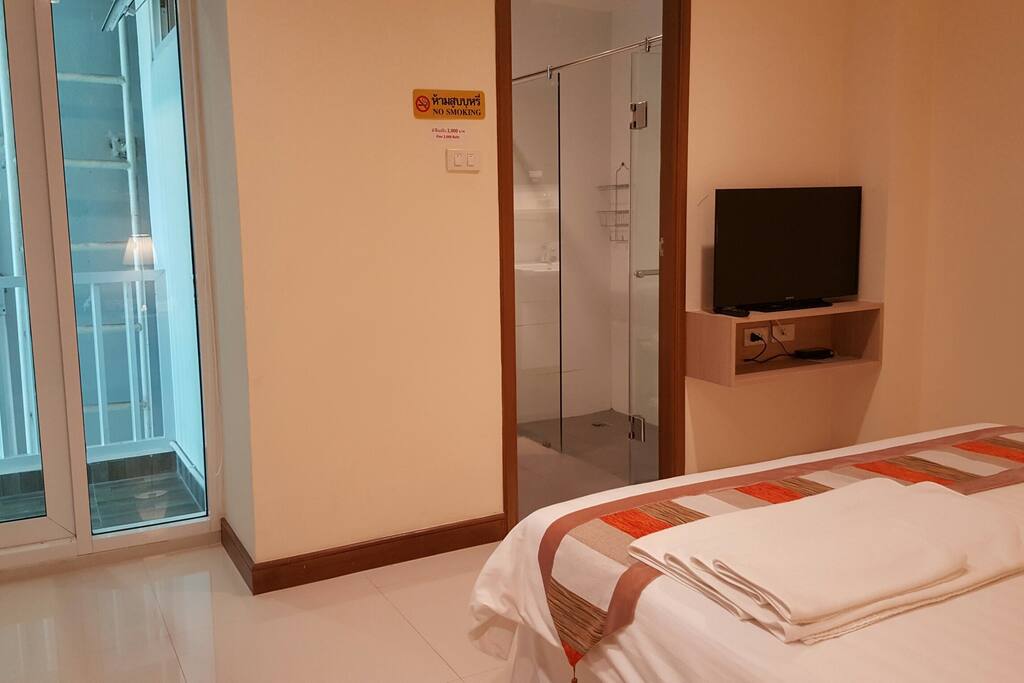 Convenient Room