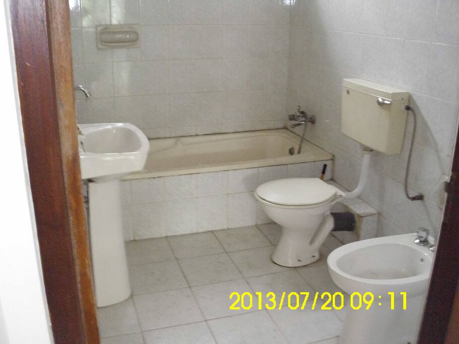 Common Bath for 2 rooms, First floor