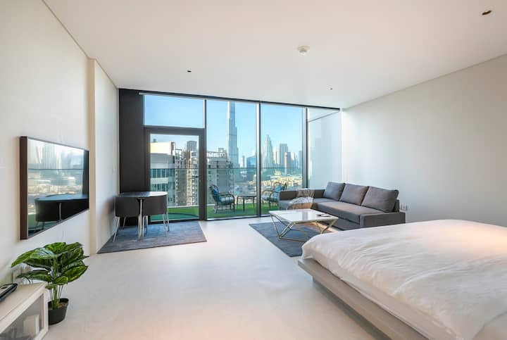 Book Now! Studio,Burj Khalifa View|Marquise Square - Apartments for Rent in Dubai, Dubai, United Arab Emirates