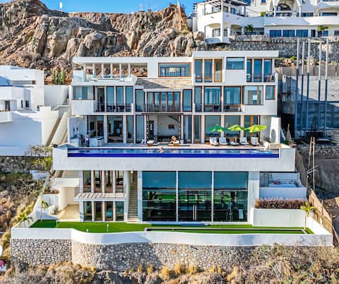 Top performing Airbnb: Pedregal | Ocean View | Fully Staffed | Breakfast in Baja California Sur