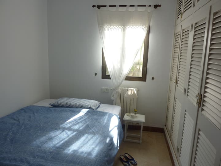 Dhoma e gjumit 3 (150 cm)