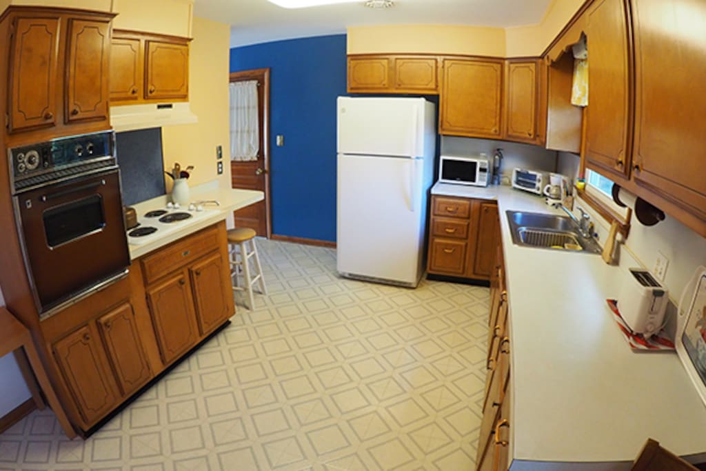 Spacious Kitchen; Pots, pans, utensils and everything you'll need including the kitchen sink.