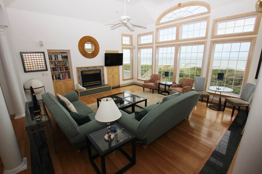 Couch,Furniture,Indoors,Loft,Entertainment Center