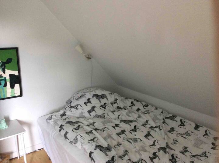 Spálňa 2 na 1. poschodí