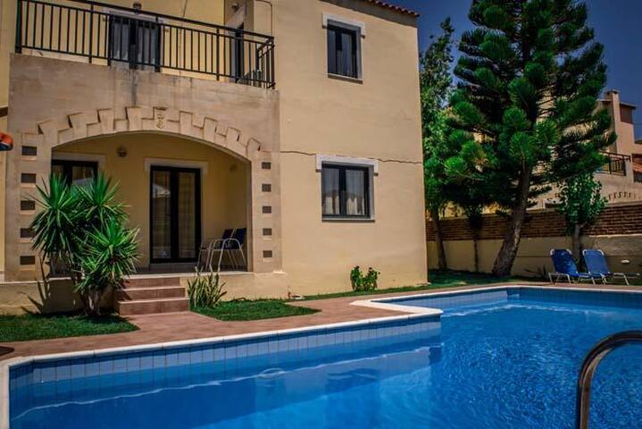 Nine Muses Villas (Erato) gallery image 2