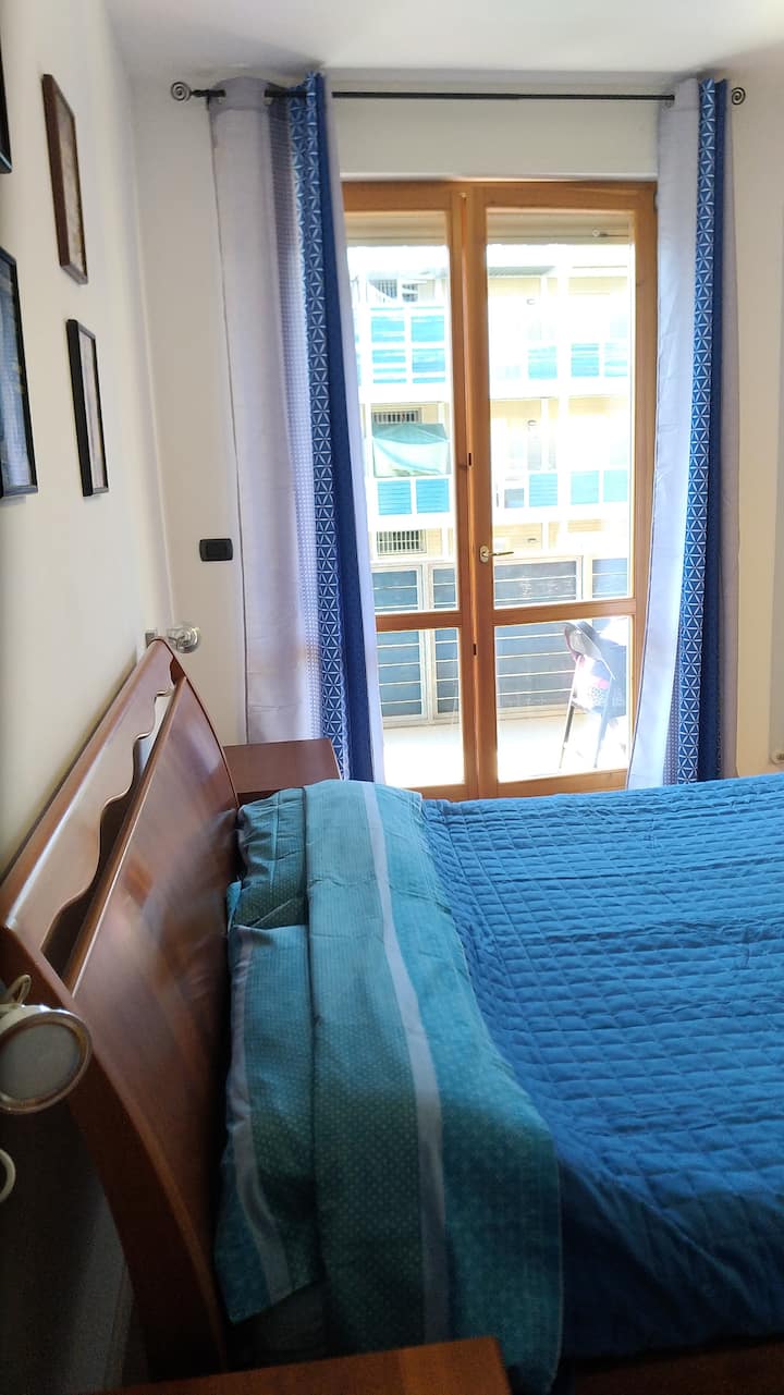 Një ambient i ndritshëm dhe komod. 