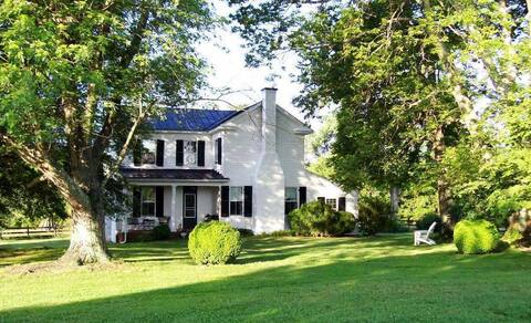 Central Virginia Country Cottage