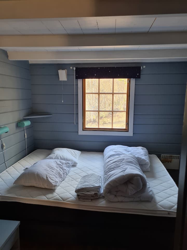 Chumba cha kulala 1 - 150 cm kitanda