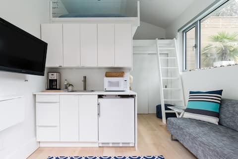 Snuggle Up in the Coastal Abode.