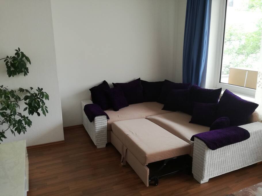 Living room with a sofa be