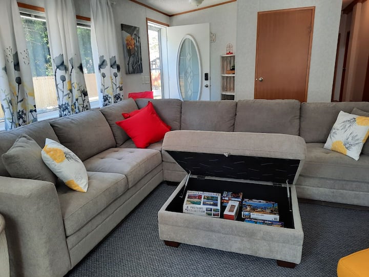 Nakusp Vacation Rentals & Homes British Columbia, Canada Airbnb