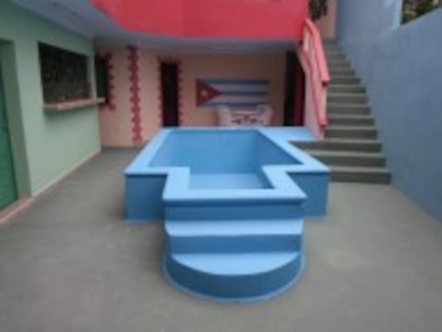 piscina moderna