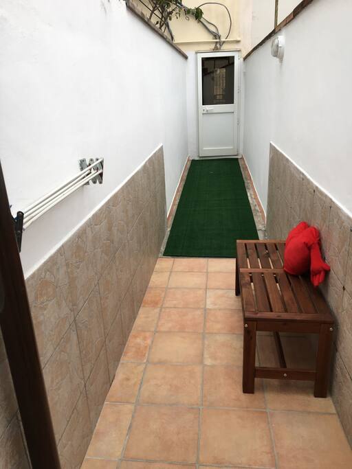 Ingresso con corticella privata