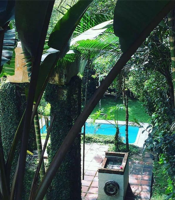 Piscina, churrasqueira...