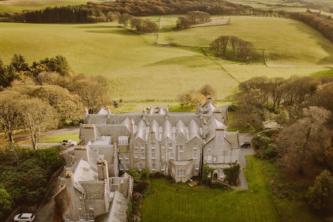 Stay in a Castle Penthouse on Estate by the Sea