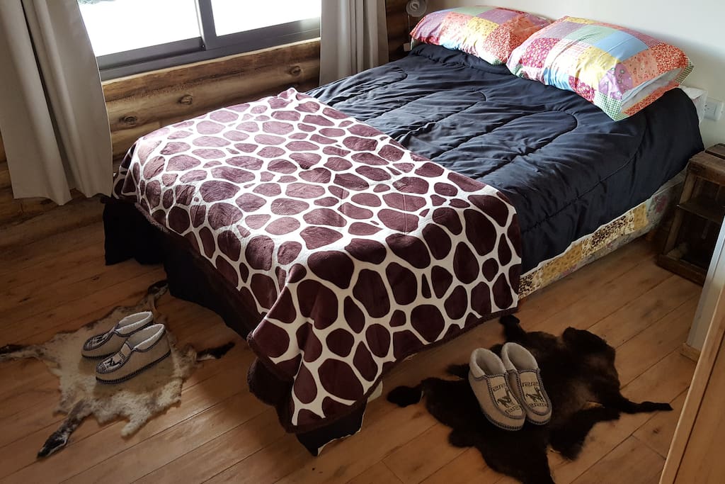 Habitacion 1: Cama matrimonial